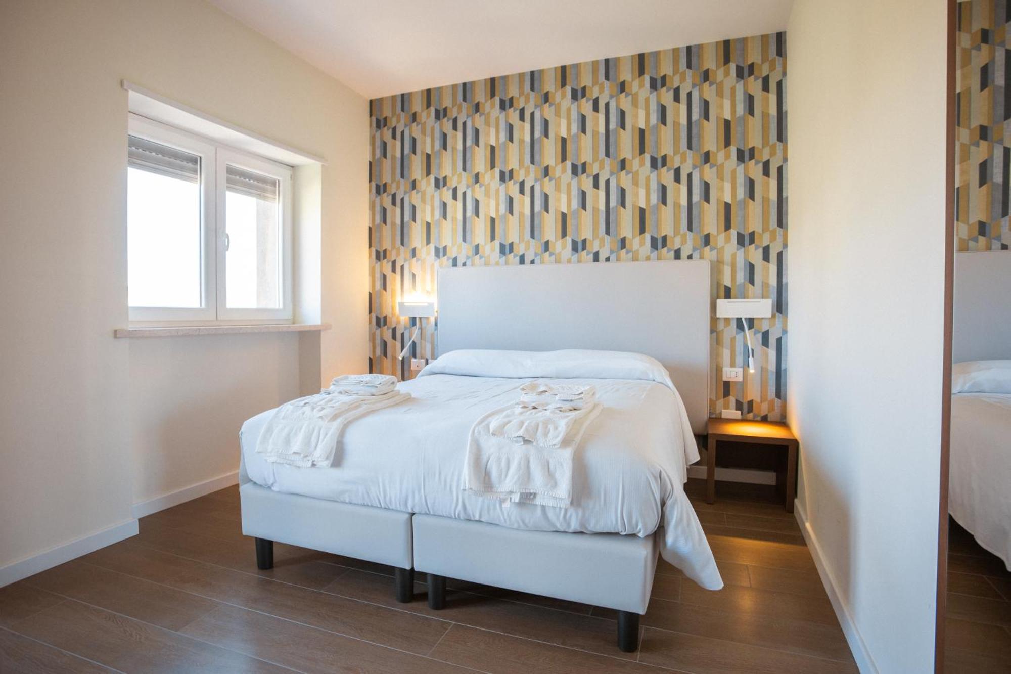 Tre Cancelli Rooms Potenza Luaran gambar